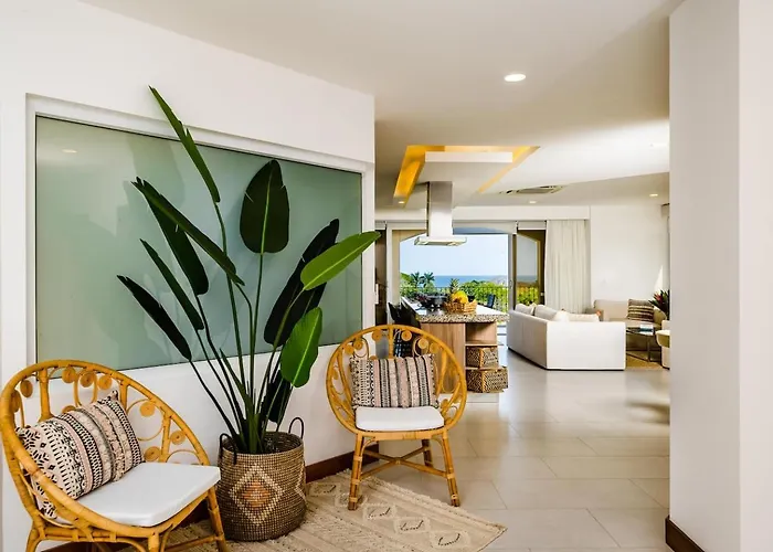 Amazing New Peninsula Penthouse With Ocean Views Сasa de vacaciones