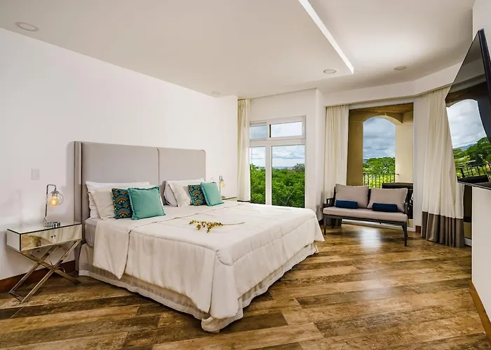 Amazing New Peninsula Penthouse With Ocean Views Tamarindo
